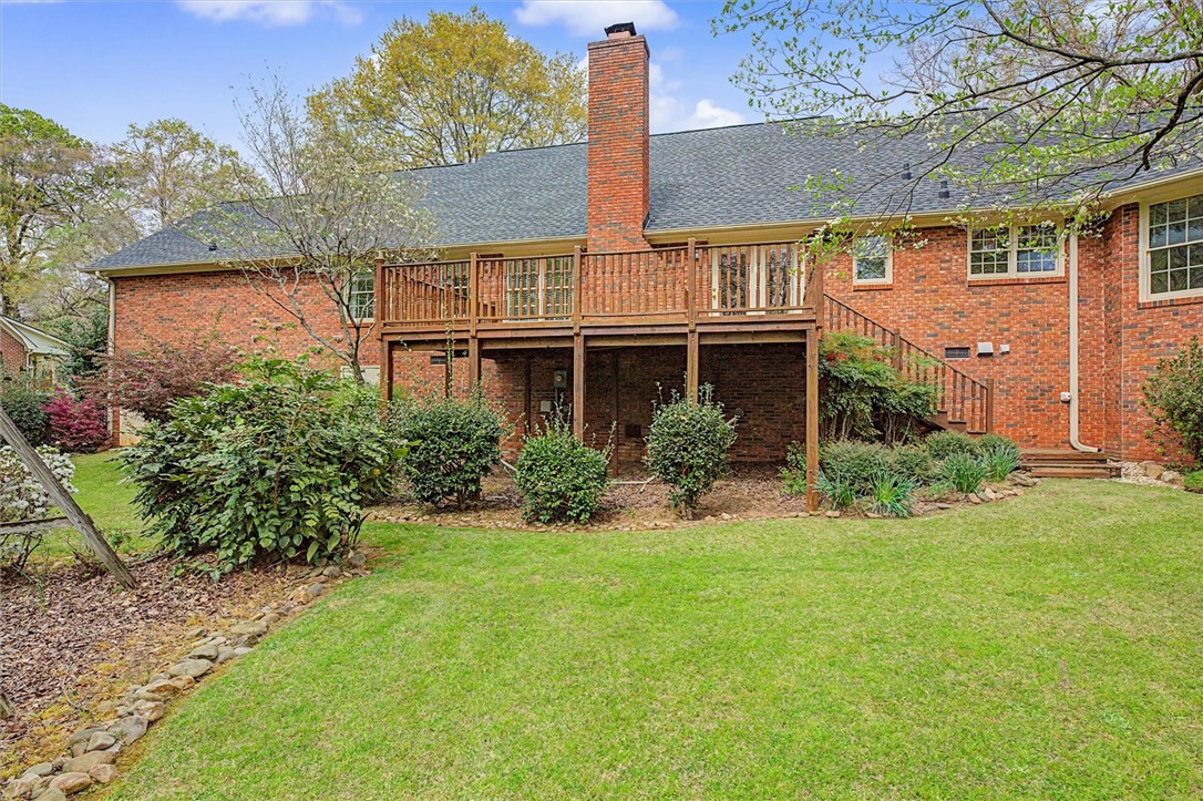 105 Hamilton Drive Anderson, SC 29621 - Photo 9 of 49 This spacious property offers a sprawling backyard, perfect for outdoor living and entertaining.