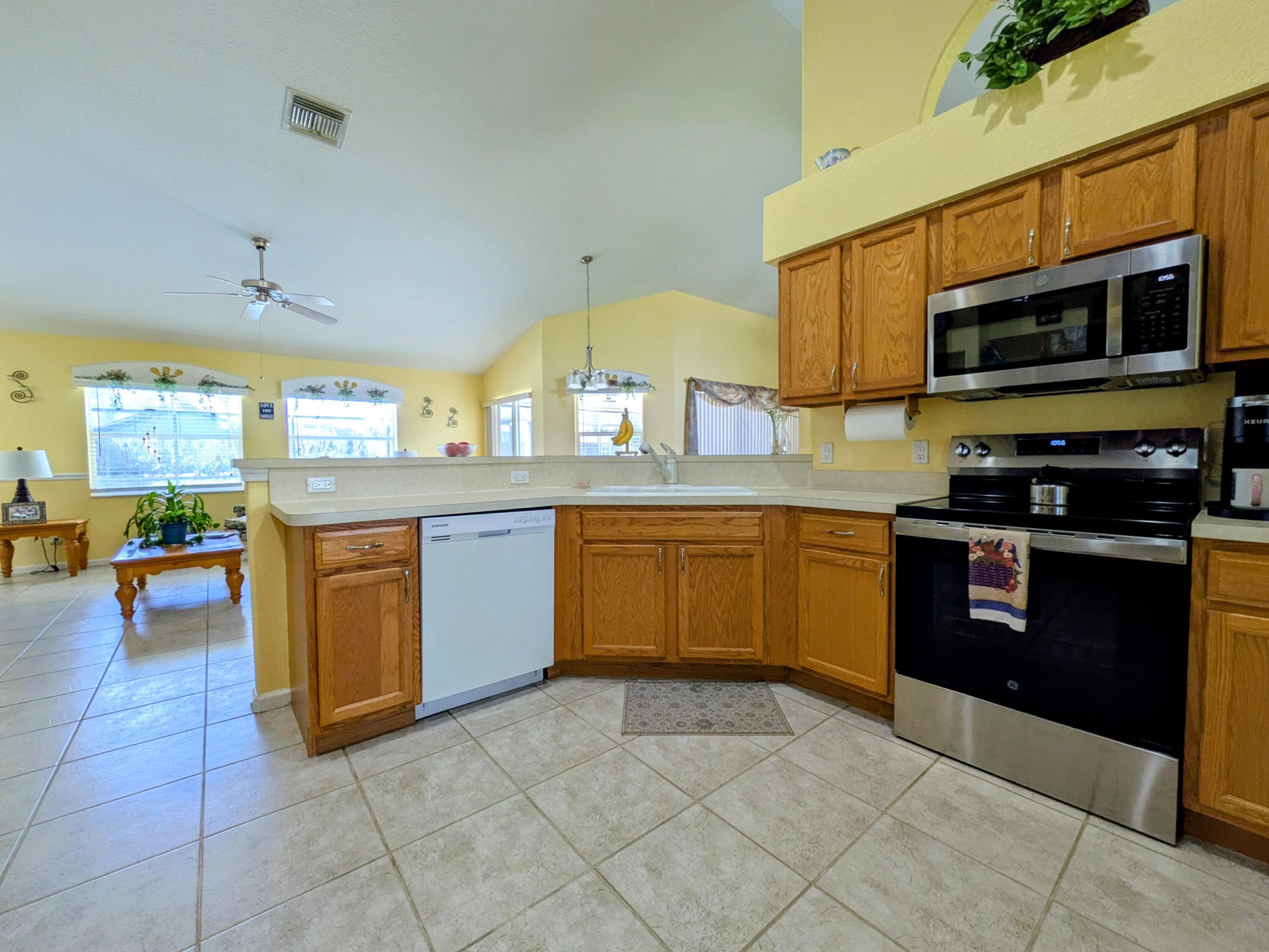 357 Southeast Cork Road Port St. Lucie, FL 34984 - Photo 4 of 39 PXL_20260517_145705175.MP~2