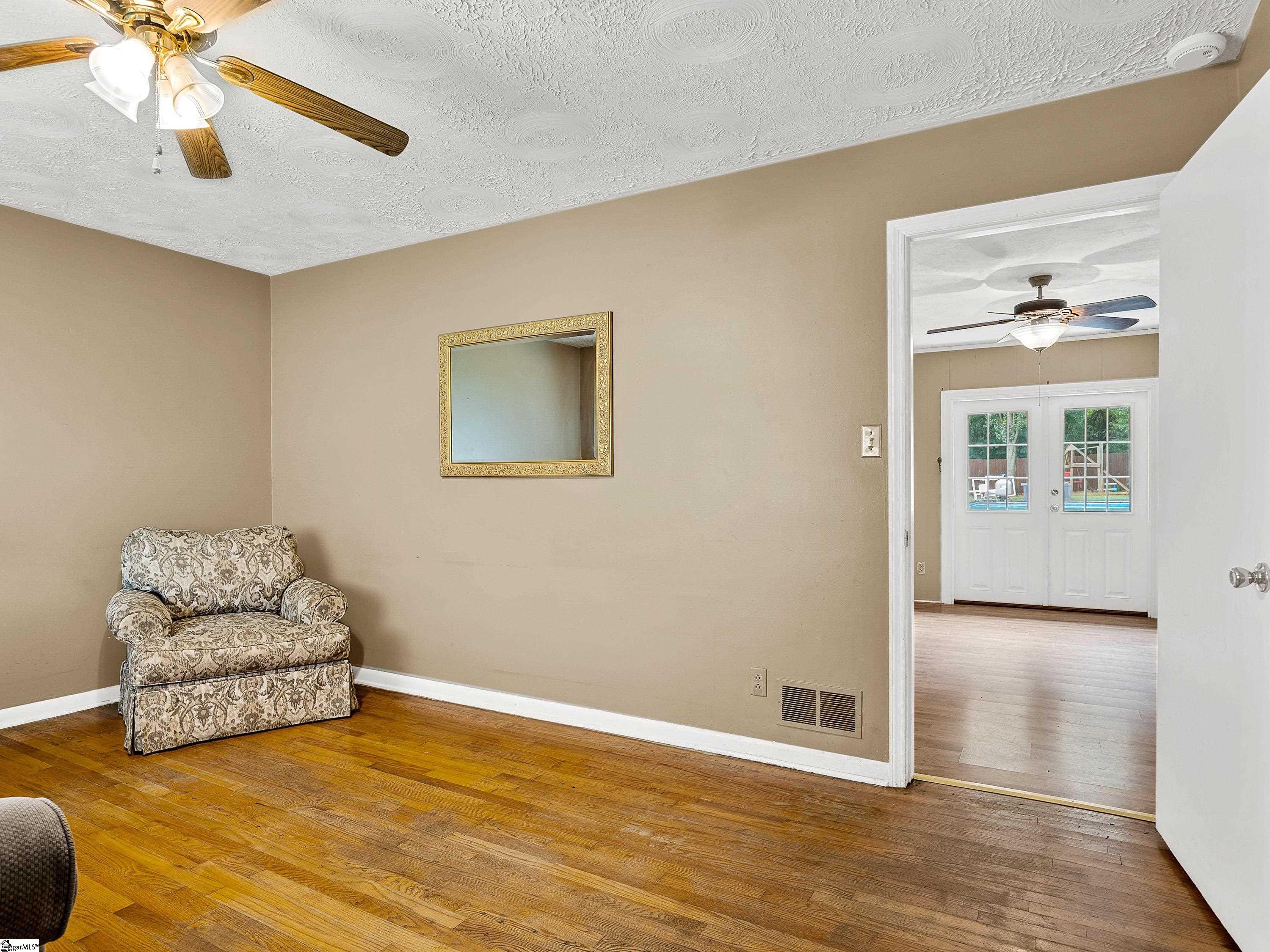 300 Mount Zion Road Spartanburg, SC 29303 - Photo 6 of 31 Gallery Image 6