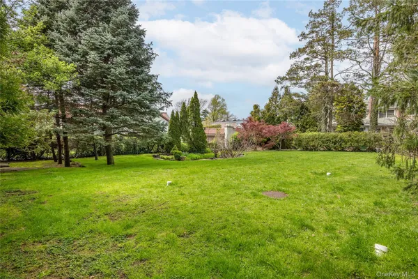 $5,398,000 | 1-27 Beverly Road | Douglaston