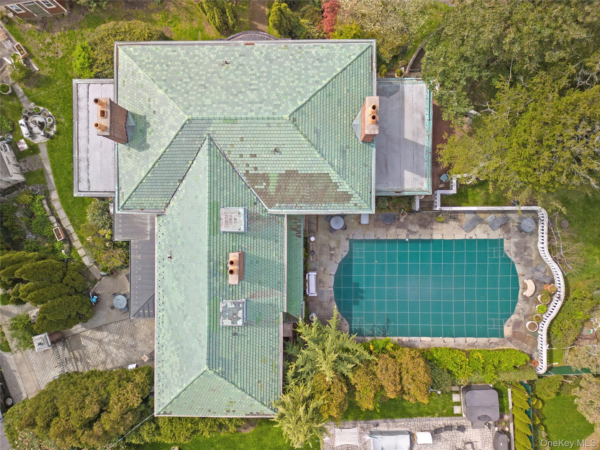 1-27 Beverly Road Queens, NY 11363 - Photo 3 of 23