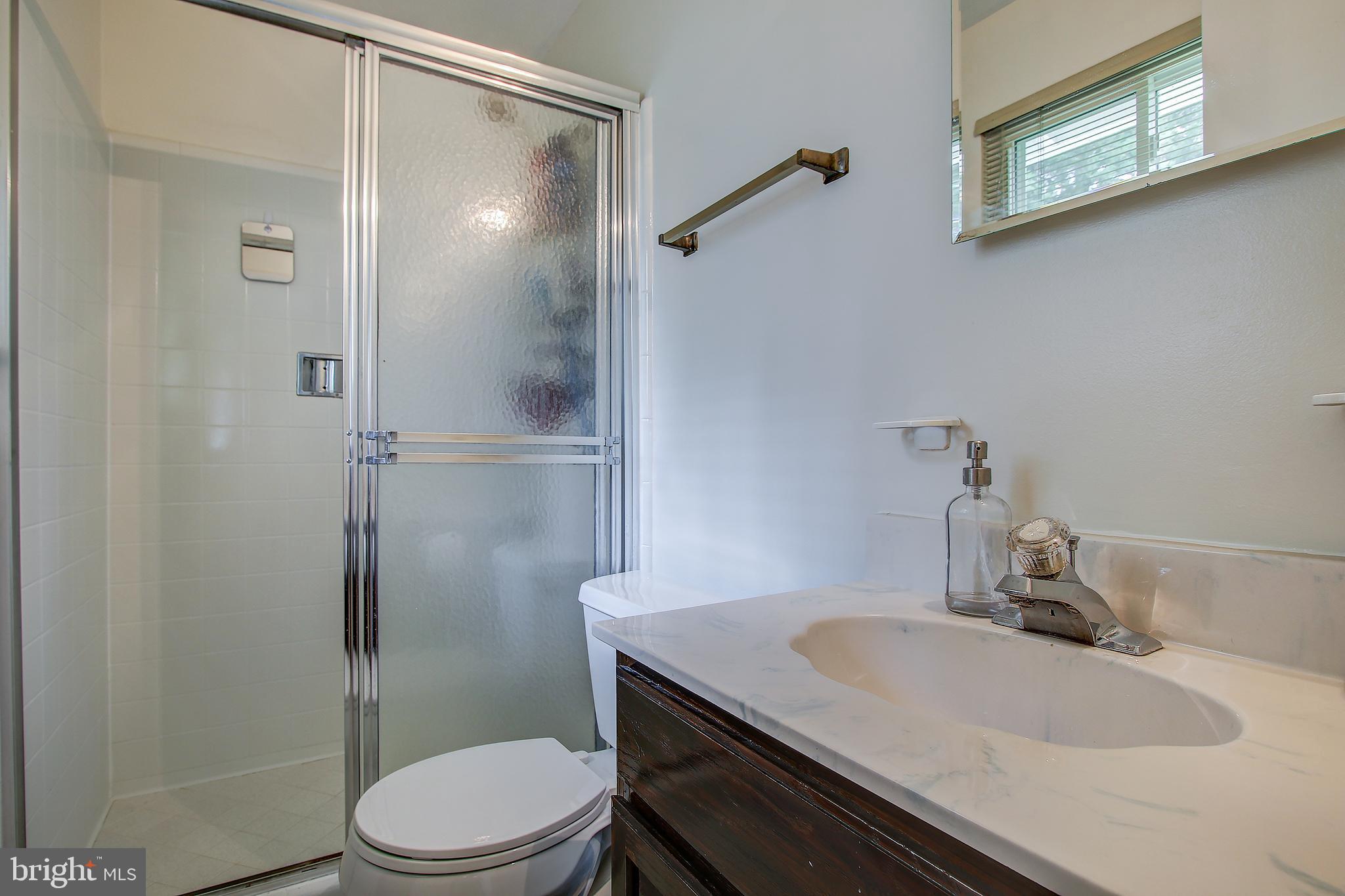 11626 Le Baron Terrace Silver Spring, MD 20902 - Photo 16 of 30 Owner's suite w/ private on-suite bathroom.