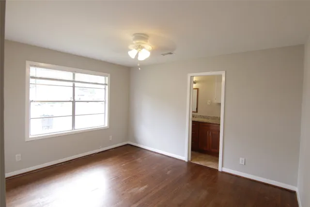 $1,950 | 6915 Edgemoor Drive, Houston, TX 77074