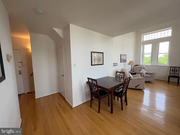 $1,990 | 825 North 29th Street, Unit 5AA, Philadelphia, PA 19130