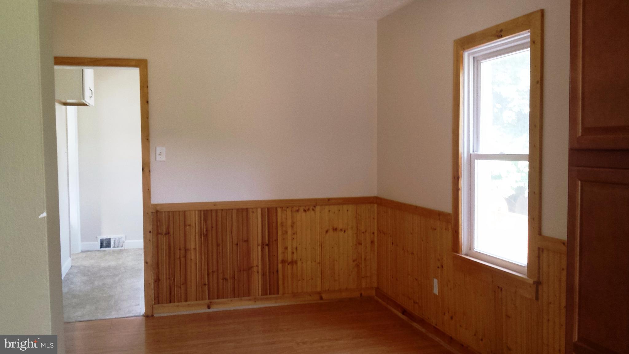 11806 Clearview Road Hagerstown, MD 21742 - Photo 14 of 25 Dining room