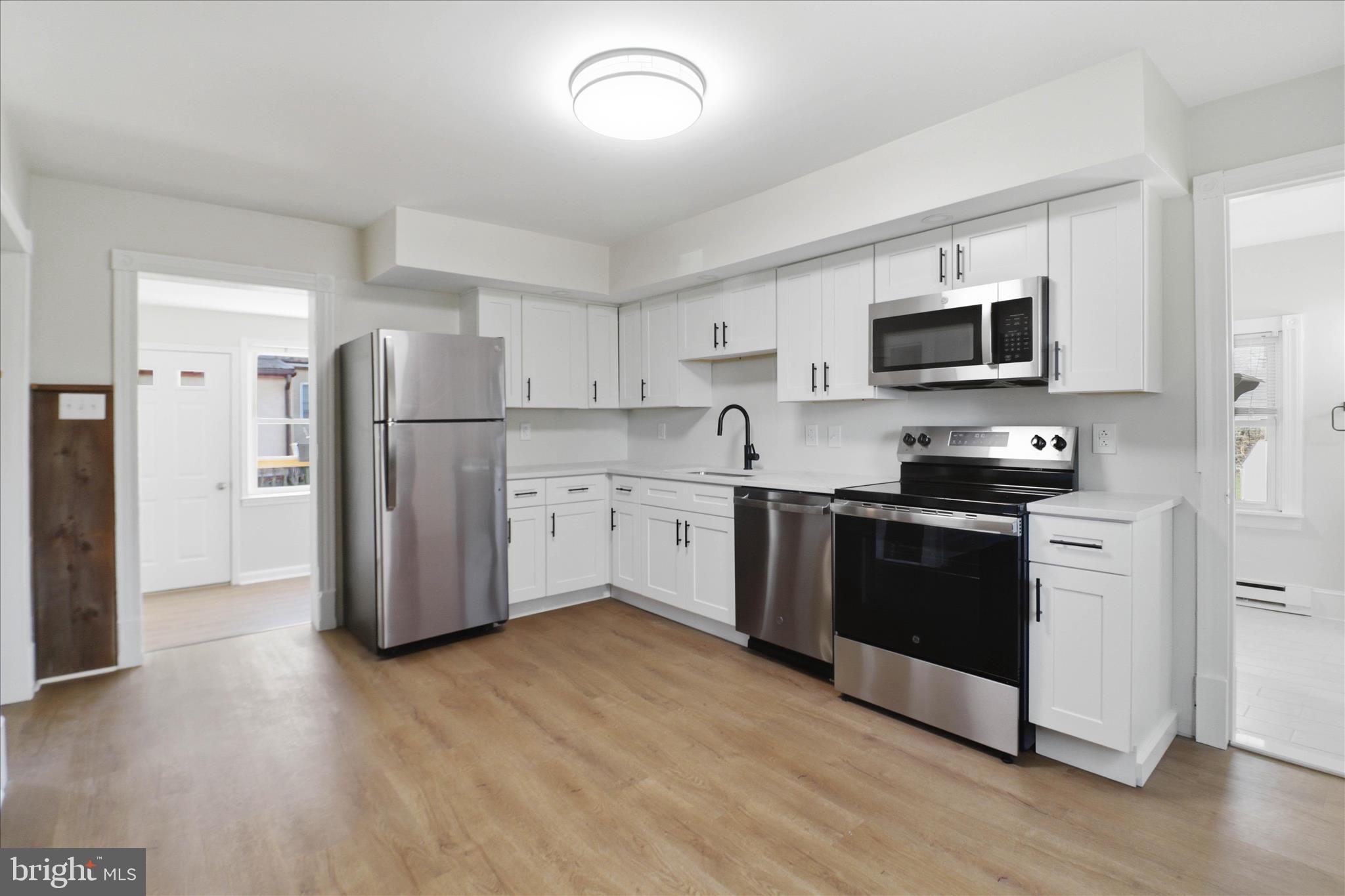 22 North Chestnut Street Elverson, PA 19520 - Photo 17 of 65