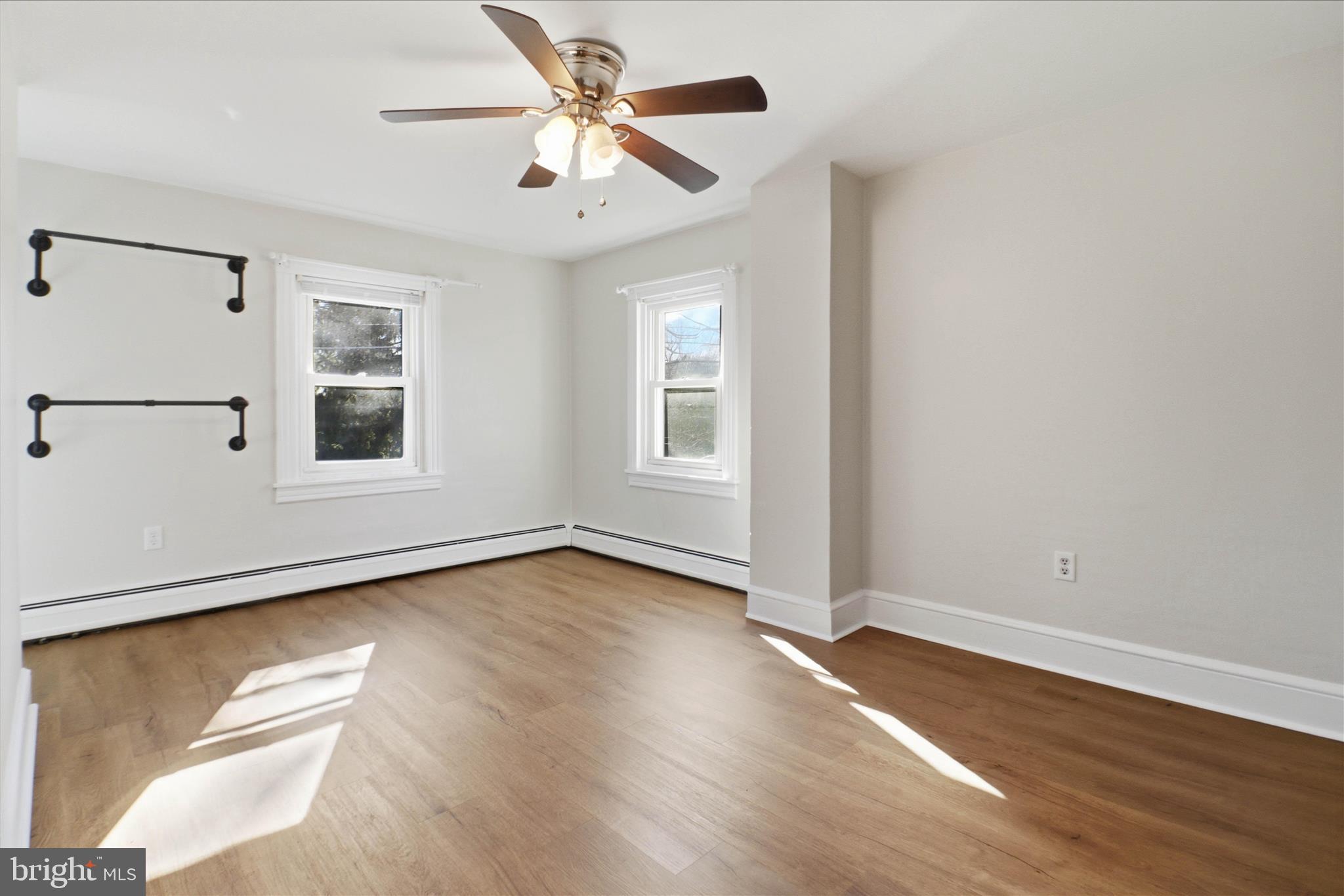 22 North Chestnut Street Elverson, PA 19520 - Photo 37 of 65 BR2