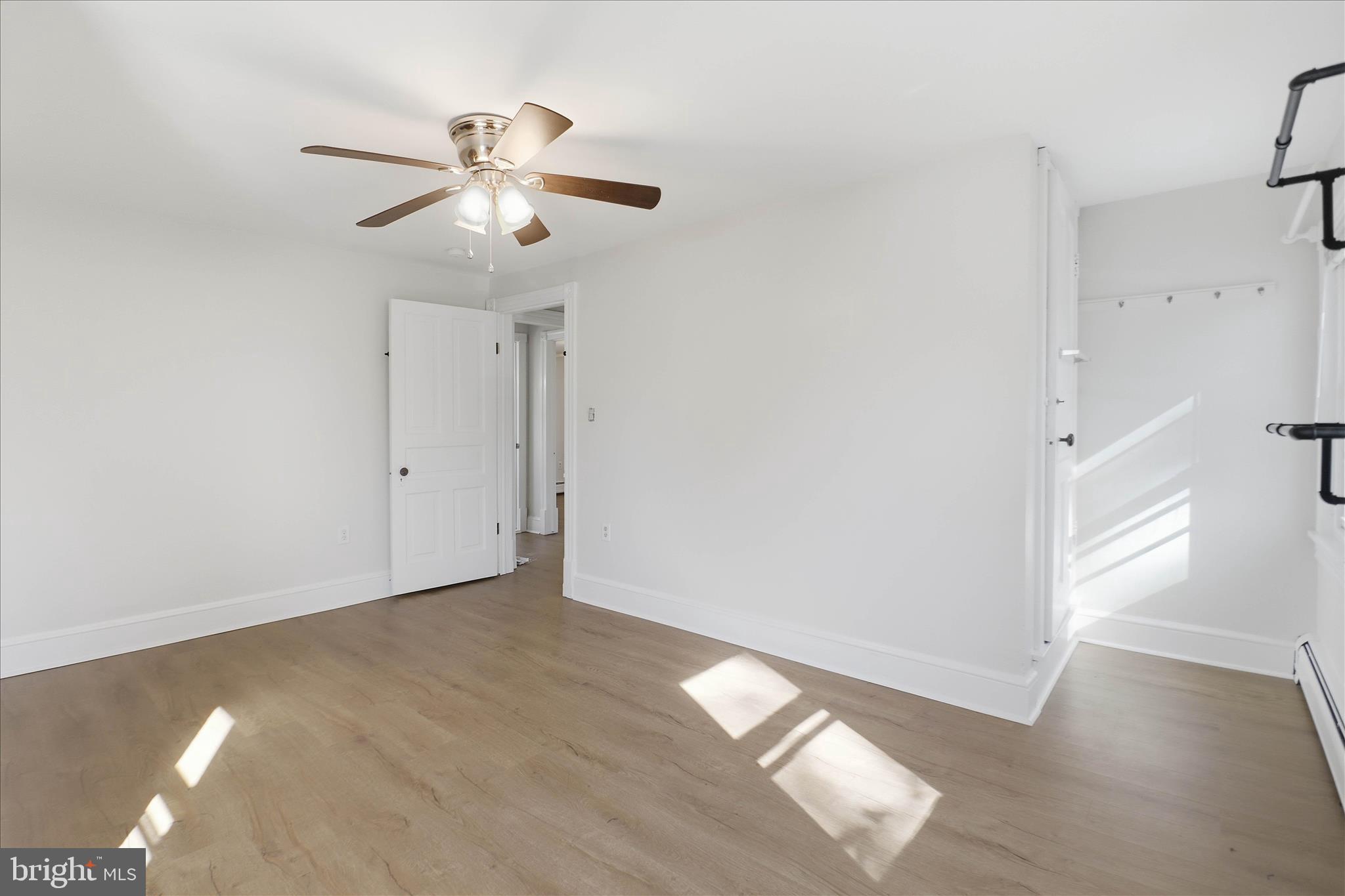 22 North Chestnut Street Elverson, PA 19520 - Photo 39 of 65 BR2