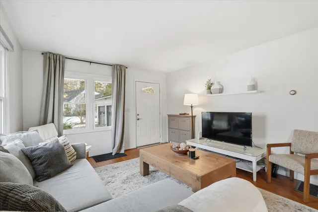 $600,000 | 102 Juniper Ridge, Shelburne, VT 05482