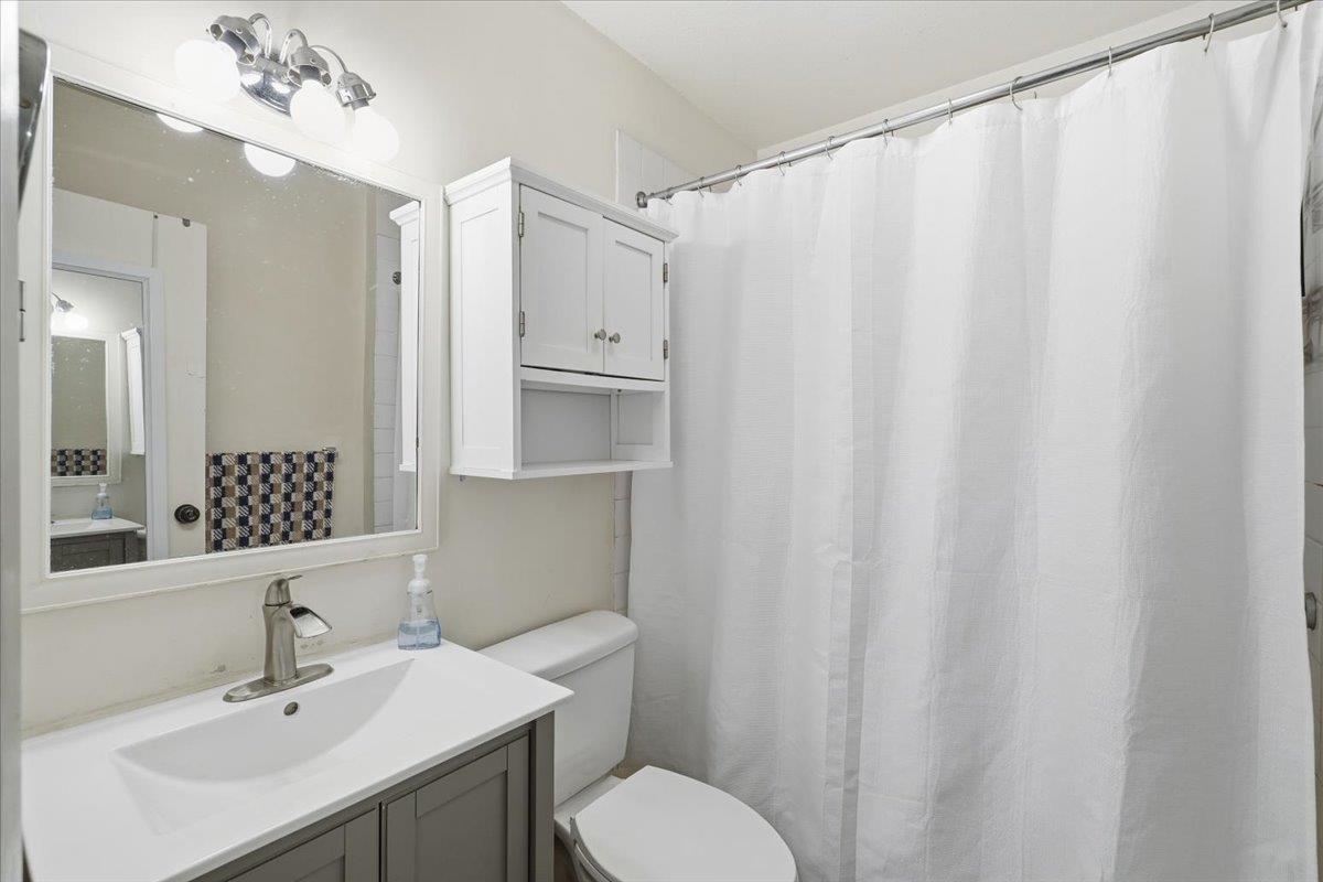 102 Juniper Ridge Shelburne, VT 05482 - Photo 31 of 42