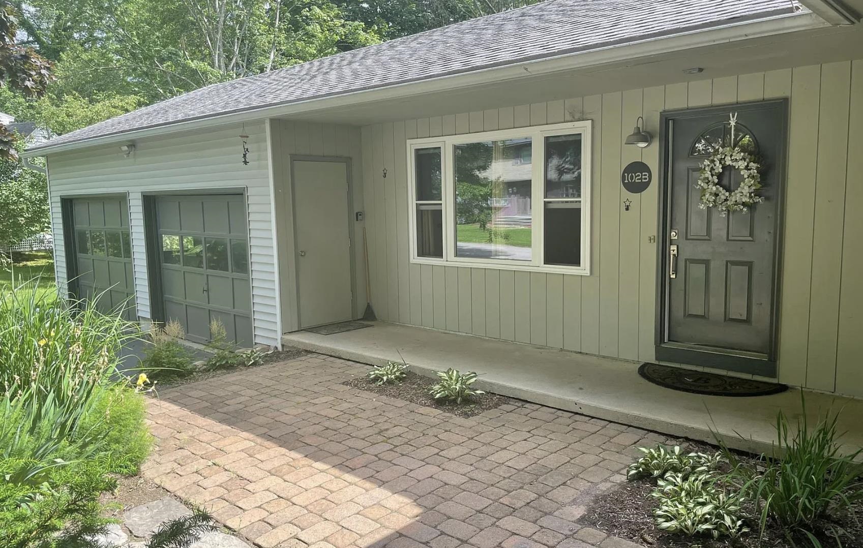 102 Juniper Ridge Shelburne, VT 05482 - Photo 4 of 42