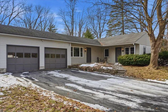 $600,000 | 102 Juniper Ridge, Shelburne, VT 05482