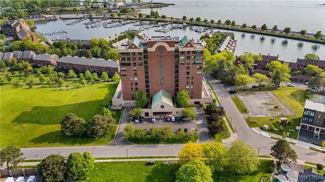 $715,000 | 801 Admirals Walk, Buffalo, NY 14202