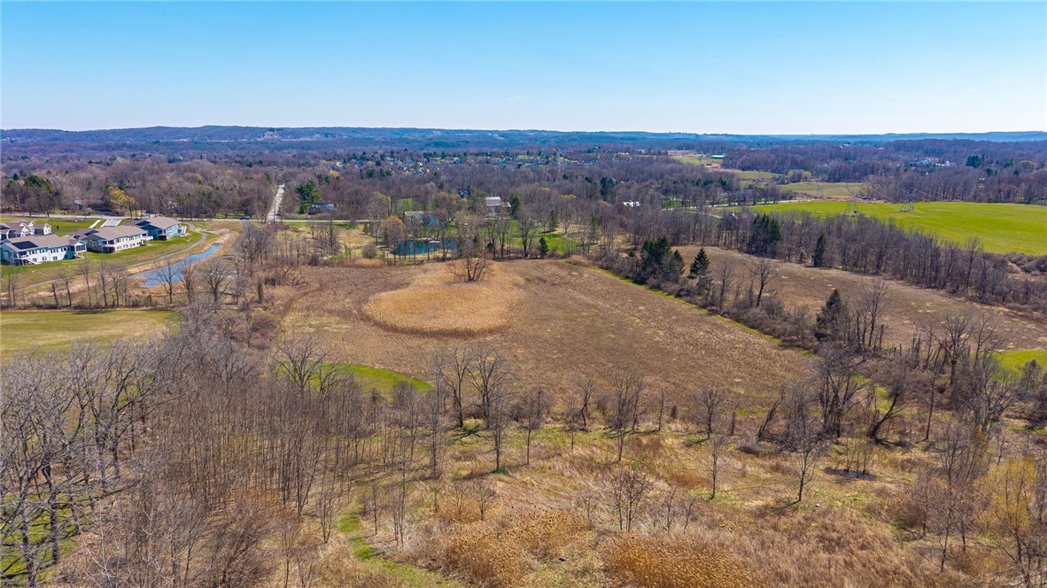 260 West Bloomfield Road Pittsford, NY 14534 - Photo 11 of 25