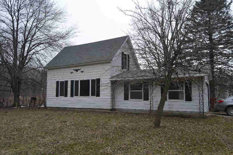 860 West Cottage Grove Road Linwood, MI 48634 - Photo 1 of 18 Gallery Image 1