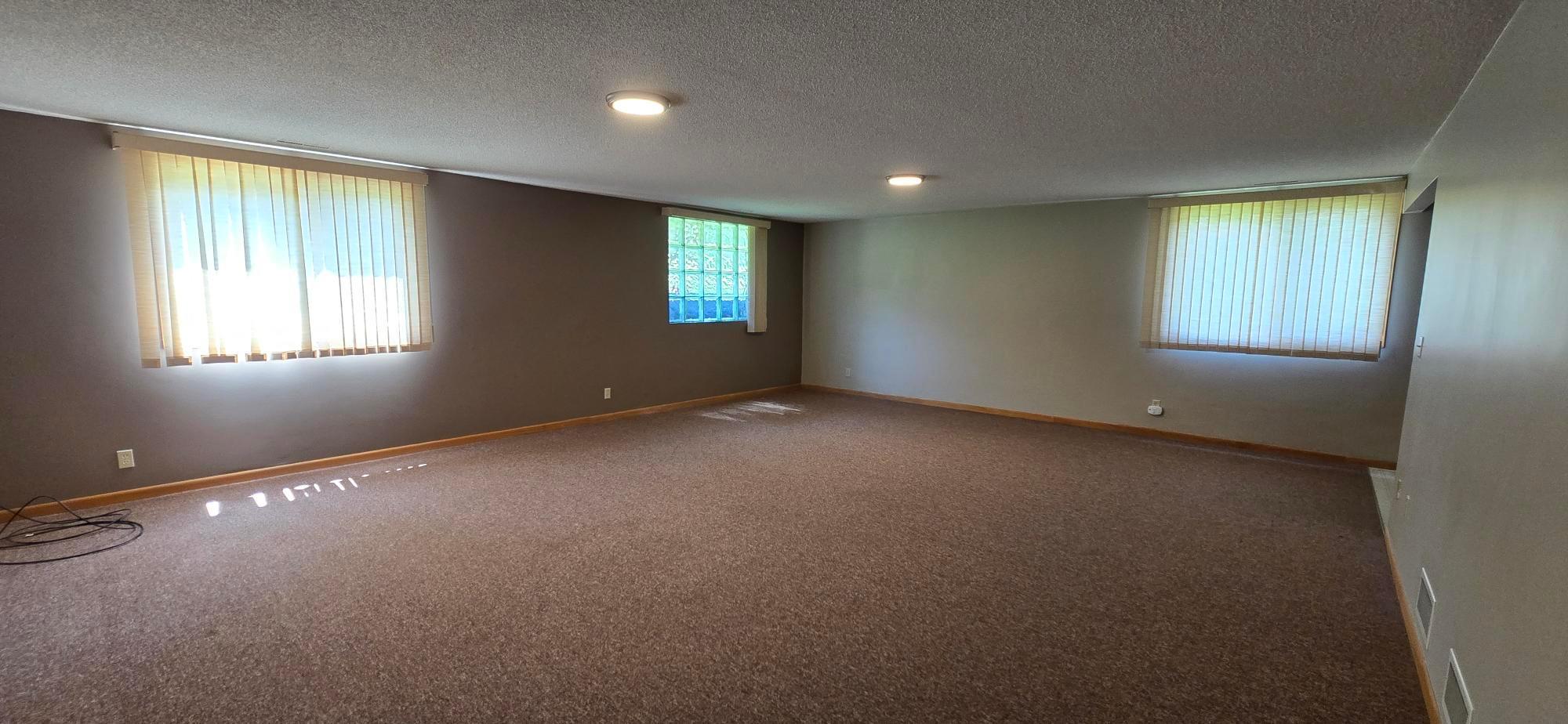 1933 Wilby Road Albert Lea, MN 56007 - Photo 23 of 26