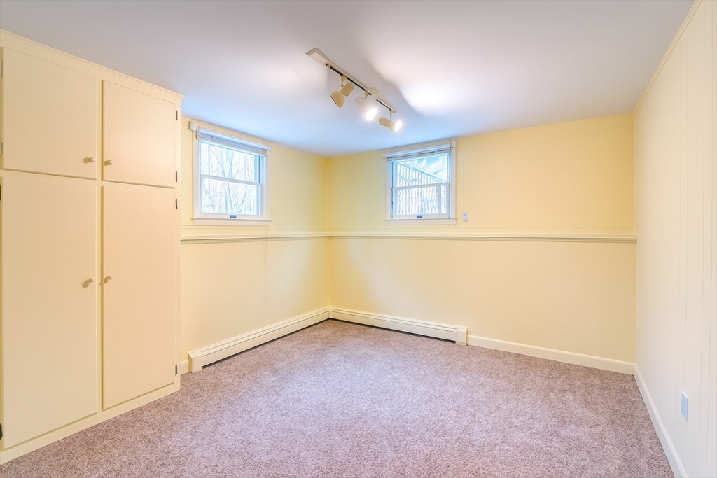 660 Old Dunstable Road Groton, MA 01450 - Photo 9 of 12 Gallery Image 9