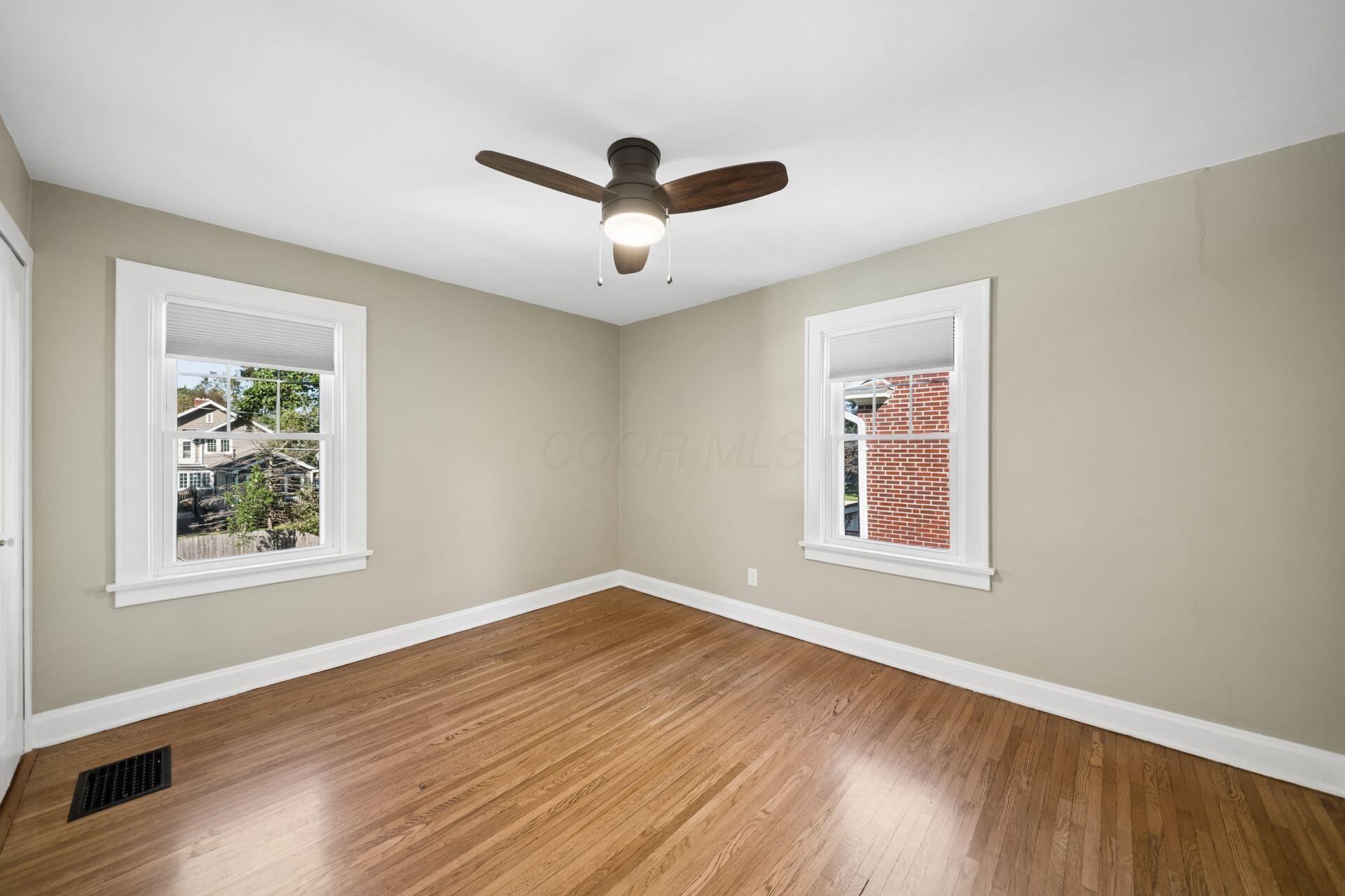 54 Winthrop Road Columbus, OH 43214 - Photo 30 of 48 034_ Rd Columbus OH 43214 USA