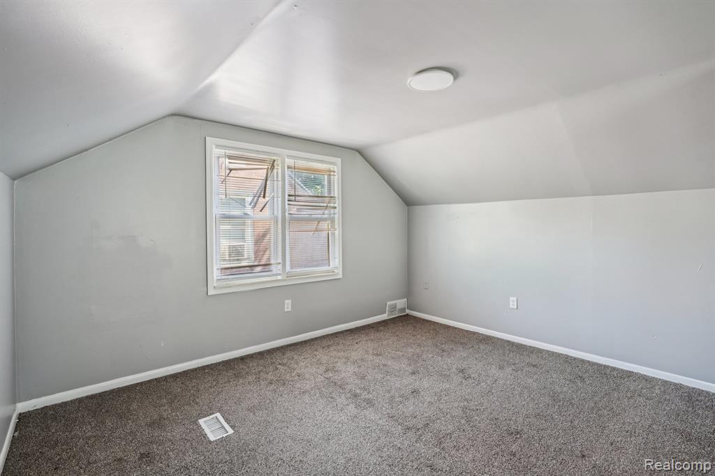 6526 Heyden Detroit, MI 48228 - Photo 21 of 27