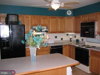 8 Devonshire Road Mount Laurel, NJ 08054 - Photo 4 of 6 Gallery Image 4