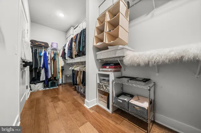 $615,000 | 250 Decoverly Drive, Unit 425, Gaithersburg, MD 20878