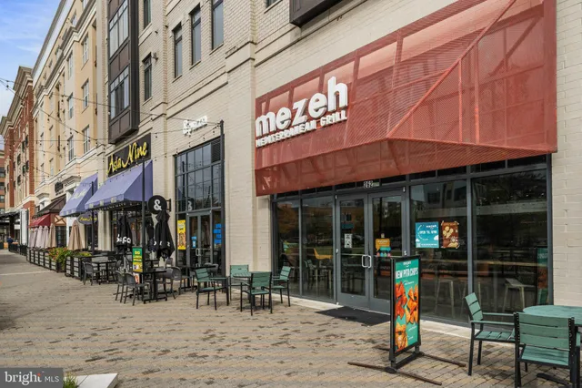 $615,000 | 250 Decoverly Drive, Unit 425, Gaithersburg, MD 20878