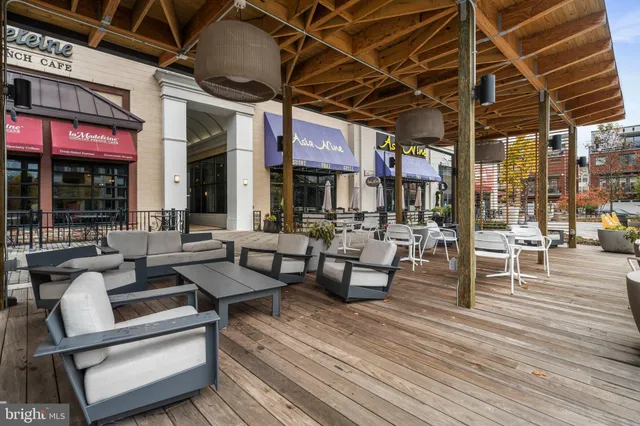 $615,000 | 250 Decoverly Drive, Unit 425, Gaithersburg, MD 20878