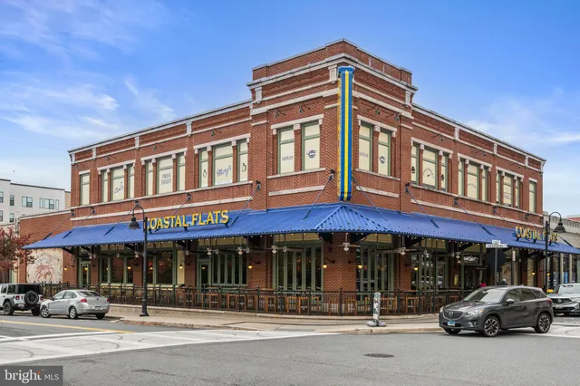 $615,000 | 250 Decoverly Drive, Unit 425, Gaithersburg, MD 20878