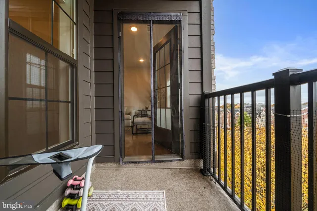 $615,000 | 250 Decoverly Drive, Unit 425, Gaithersburg, MD 20878