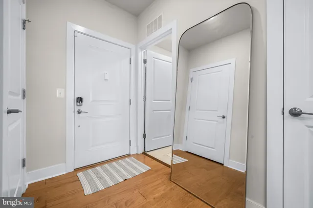 $615,000 | 250 Decoverly Drive, Unit 425, Gaithersburg, MD 20878