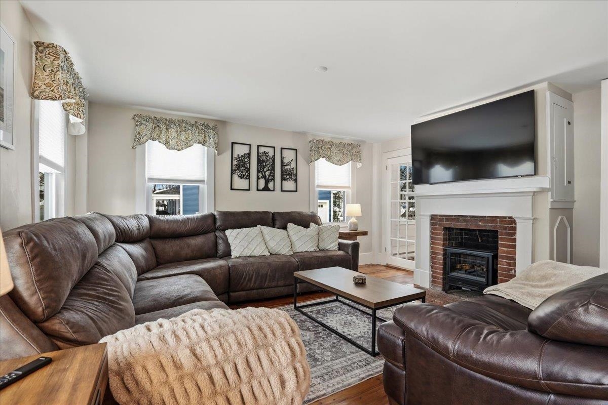 11 Myrtle Street Milford, NH 03055 - Photo 16 of 60