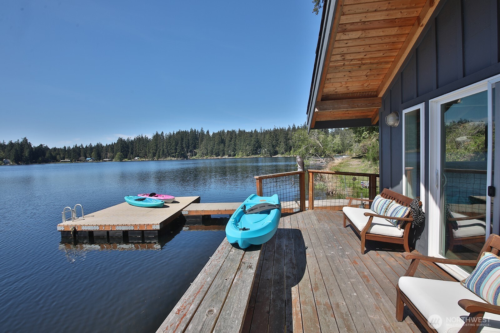 5177 Lakeside Drive Langley, WA 98260 - Photo 6 of 40