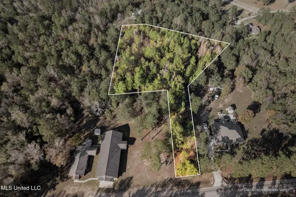 $36,500 | 2.50-acres Old Okahola Road, Purvis, MS 39475