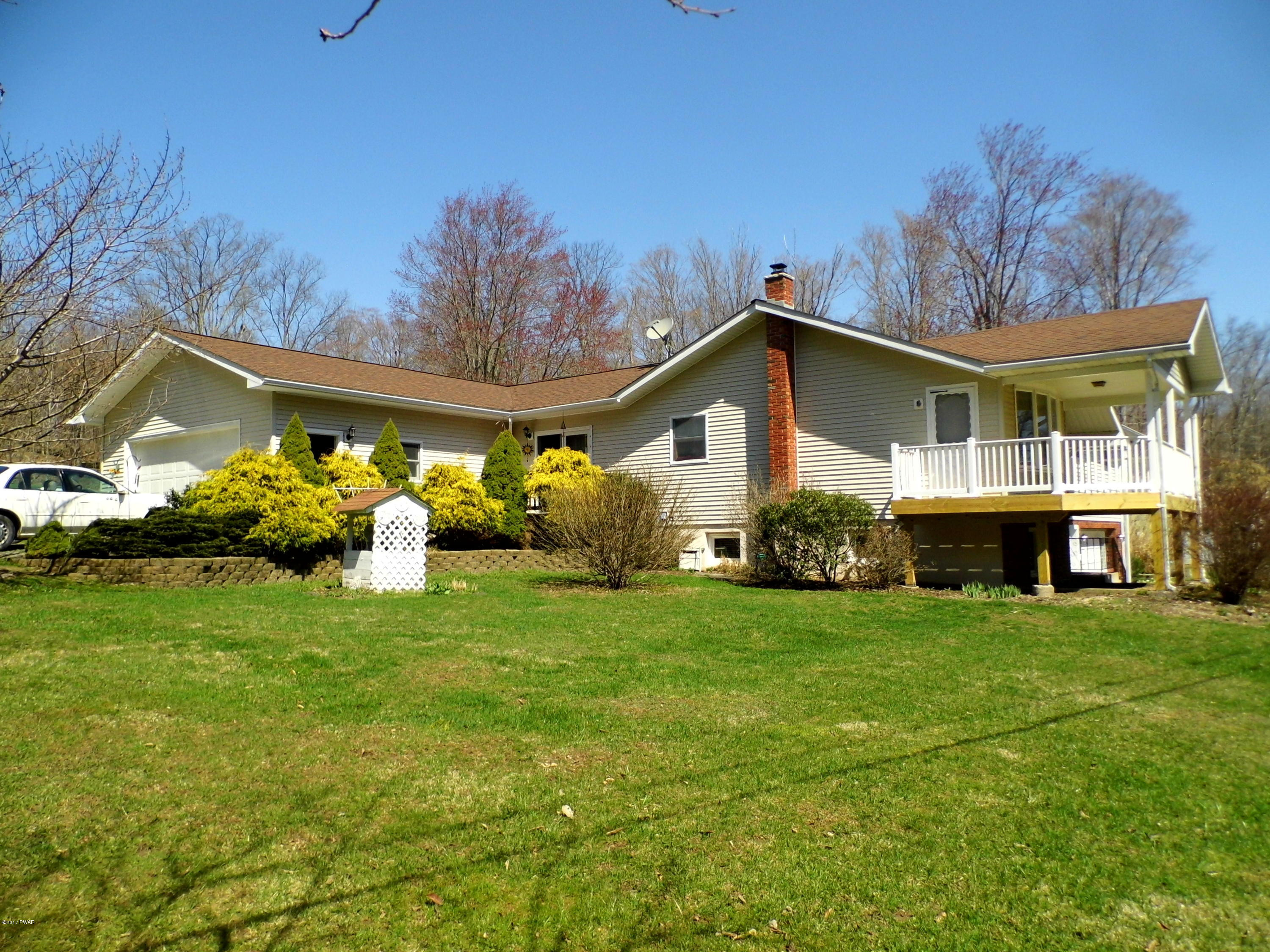 44 Pradon Road Sterling, PA 18463 - Photo 8 of 15