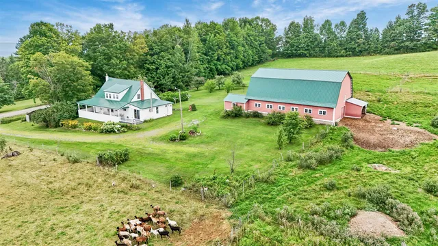 $510,000 | 2066 Hinman Settler Road, Brownington, VT 05860