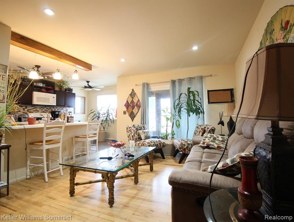 8401 18 18 Mile Road, Unit 126 Sterling Heights, MI 48313 - Photo 4 of 14