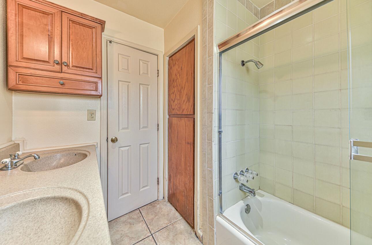 81 Russell Road Salinas, CA 93906 - Photo 21 of 28 Gallery Image 21