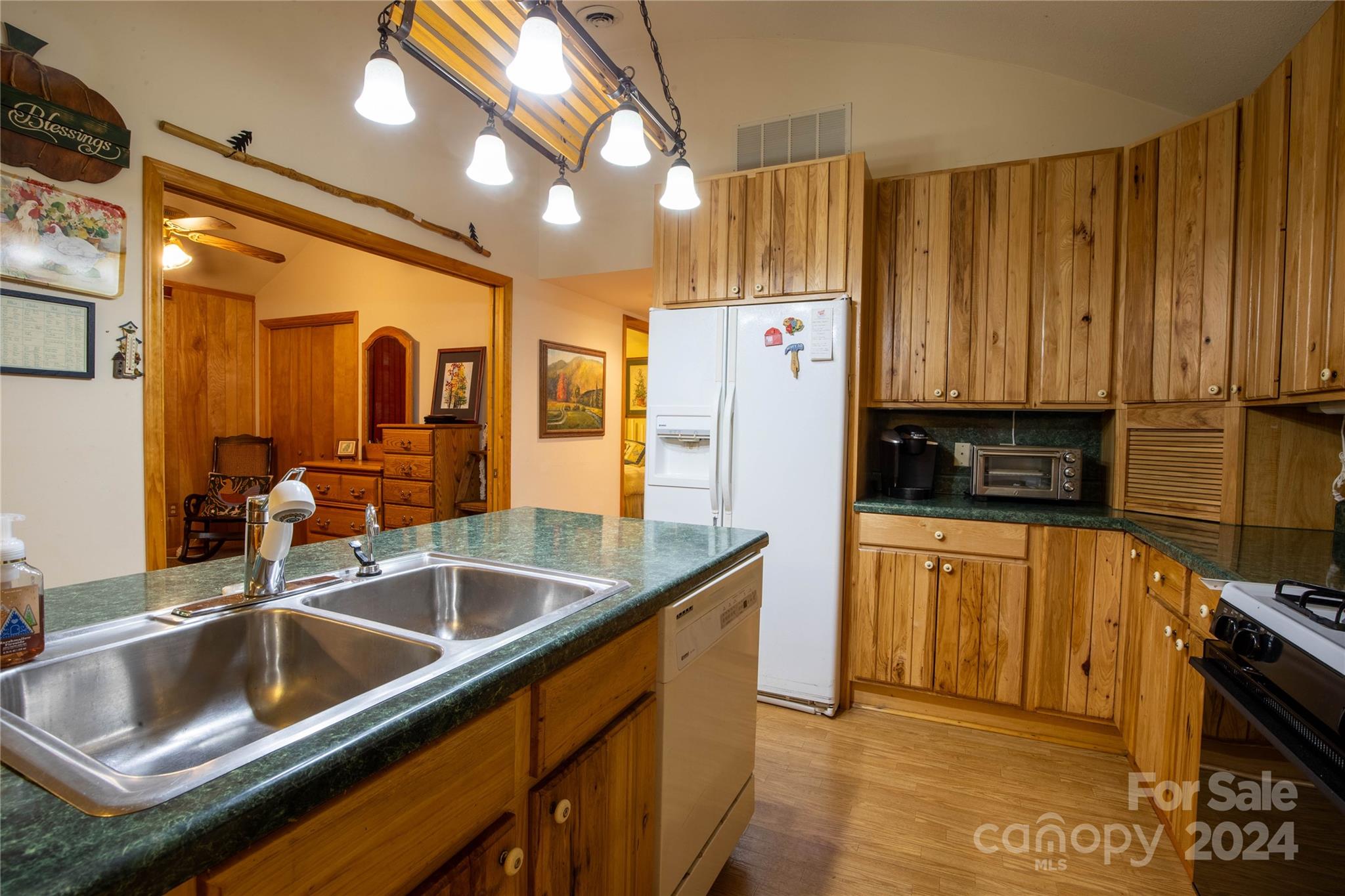 232 Franklin Crest Road Spruce Pine, NC 28777 - Photo 23 of 41 Gallery Image 23