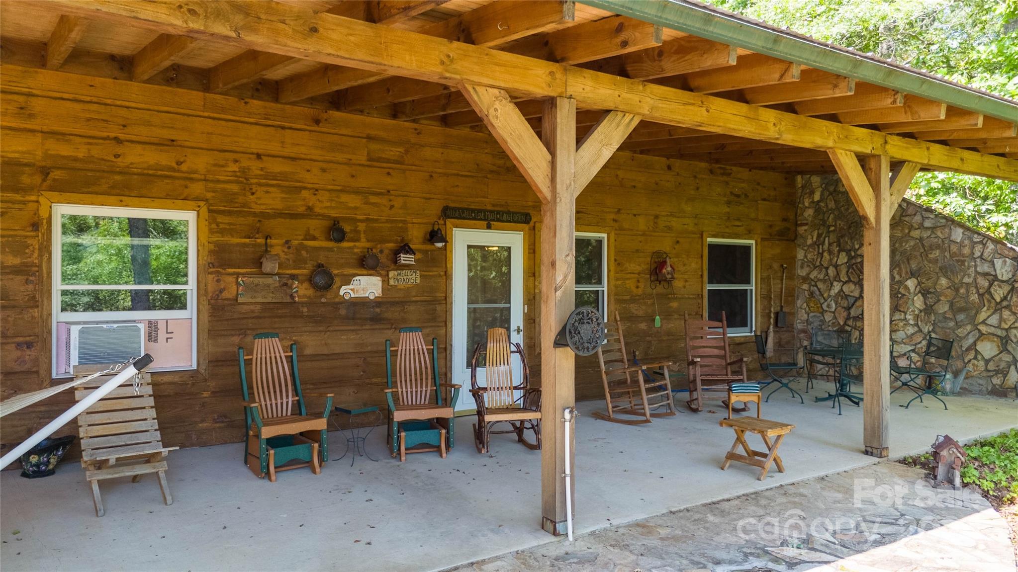232 Franklin Crest Road Spruce Pine, NC 28777 - Photo 3 of 41 Gallery Image 3