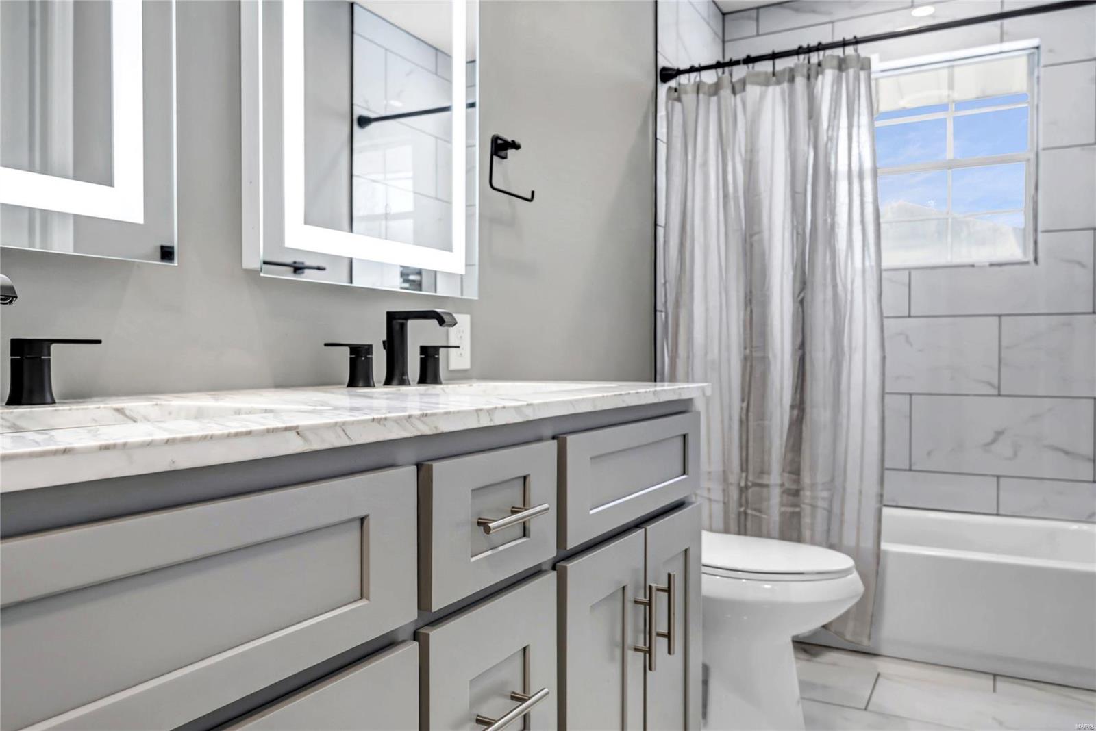 146 Lake Ridge Drive St. Peters, MO 63376 - Photo 5 of 17