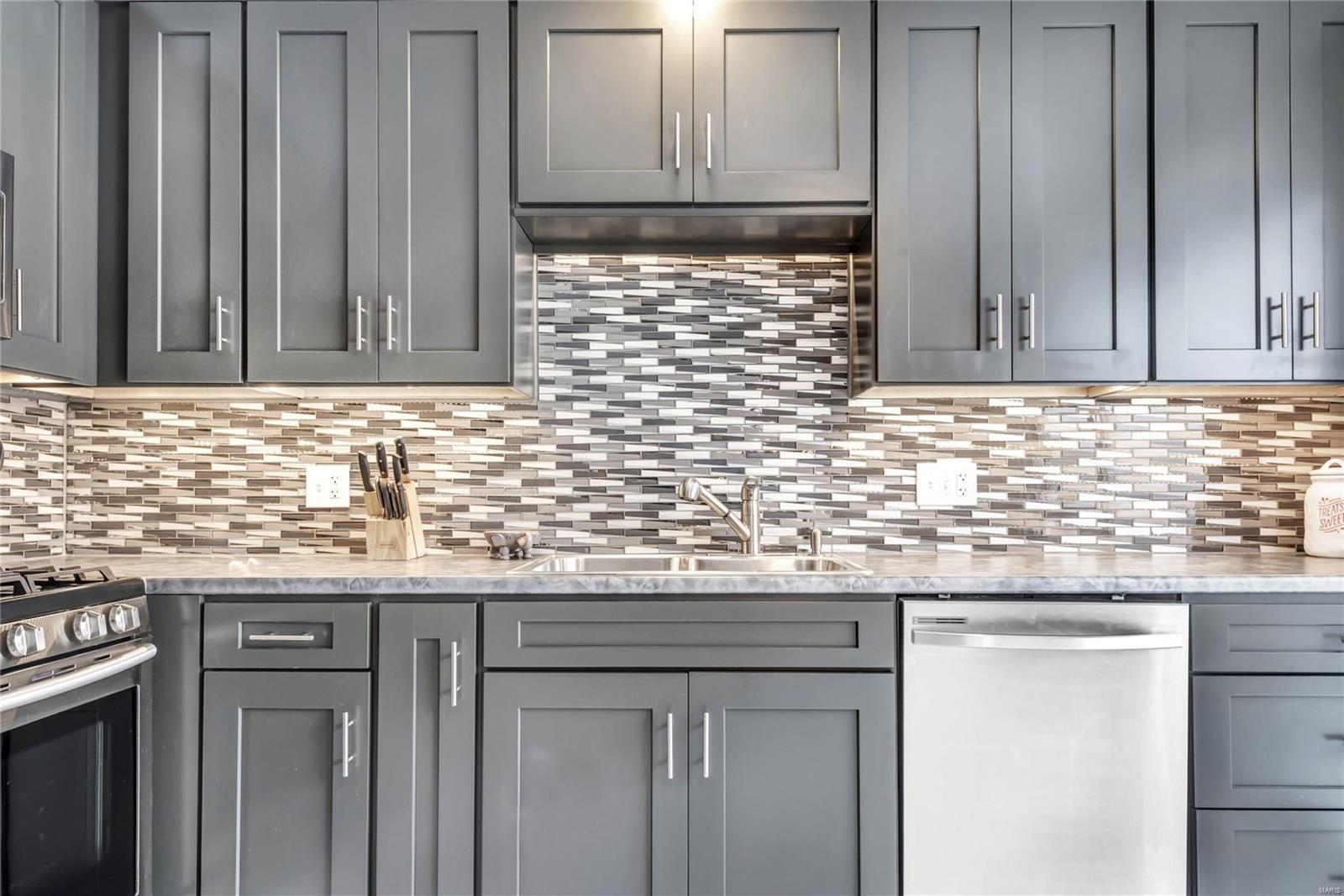 146 Lake Ridge Drive St. Peters, MO 63376 - Photo 8 of 17