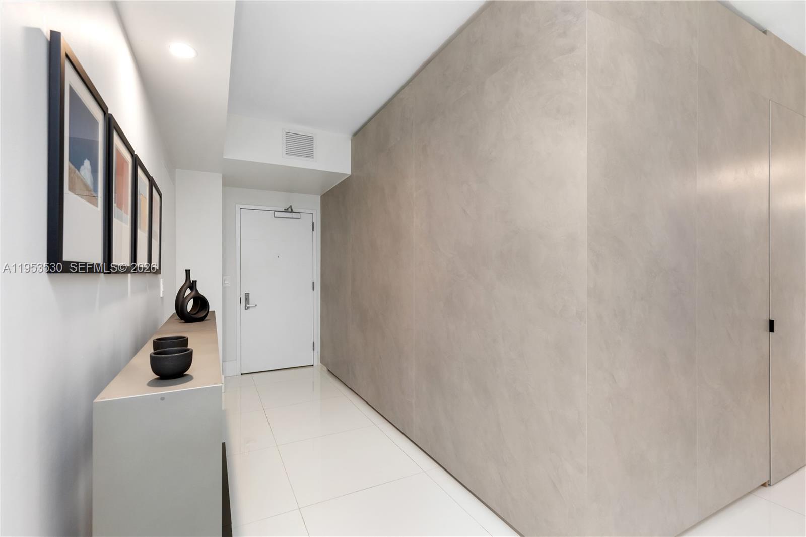 1010 Brickell Avenue, Unit 1701 Miami, FL 33131 - Photo 12 of 62