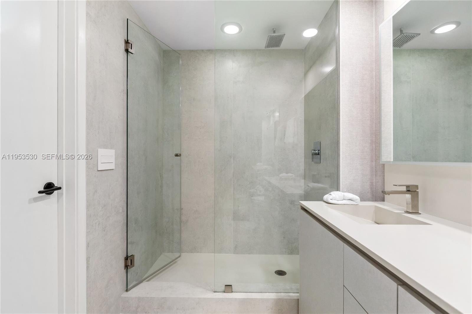 1010 Brickell Avenue, Unit 1701 Miami, FL 33131 - Photo 20 of 62