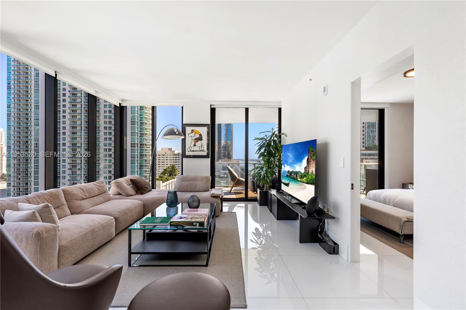 1010 Brickell Avenue, Unit 1701 Miami, FL 33131 - Photo 4 of 62