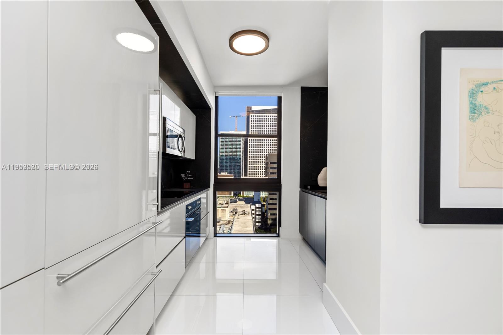 1010 Brickell Avenue, Unit 1701 Miami, FL 33131 - Photo 5 of 62