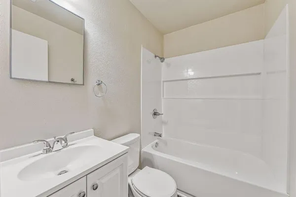 $1,500 | 1361 West Mc Neill, Stephenville, TX 76401