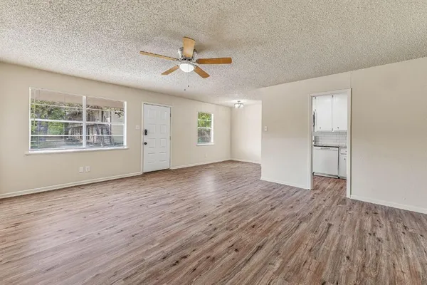 $1,500 | 1361 West Mc Neill, Stephenville, TX 76401