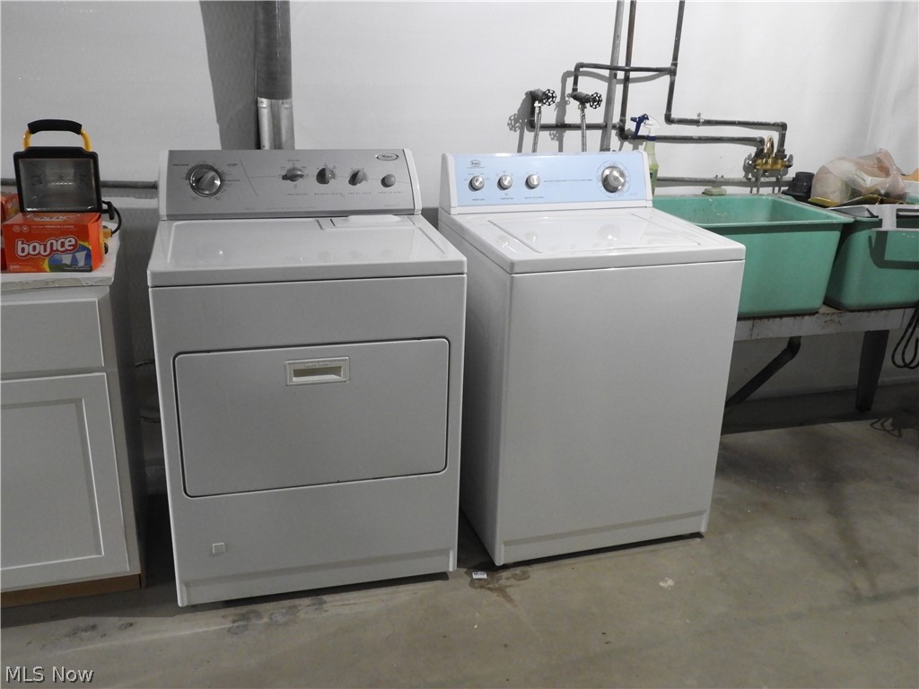 9634 Webster Road Strongsville, OH 44136 - Photo 14 of 17