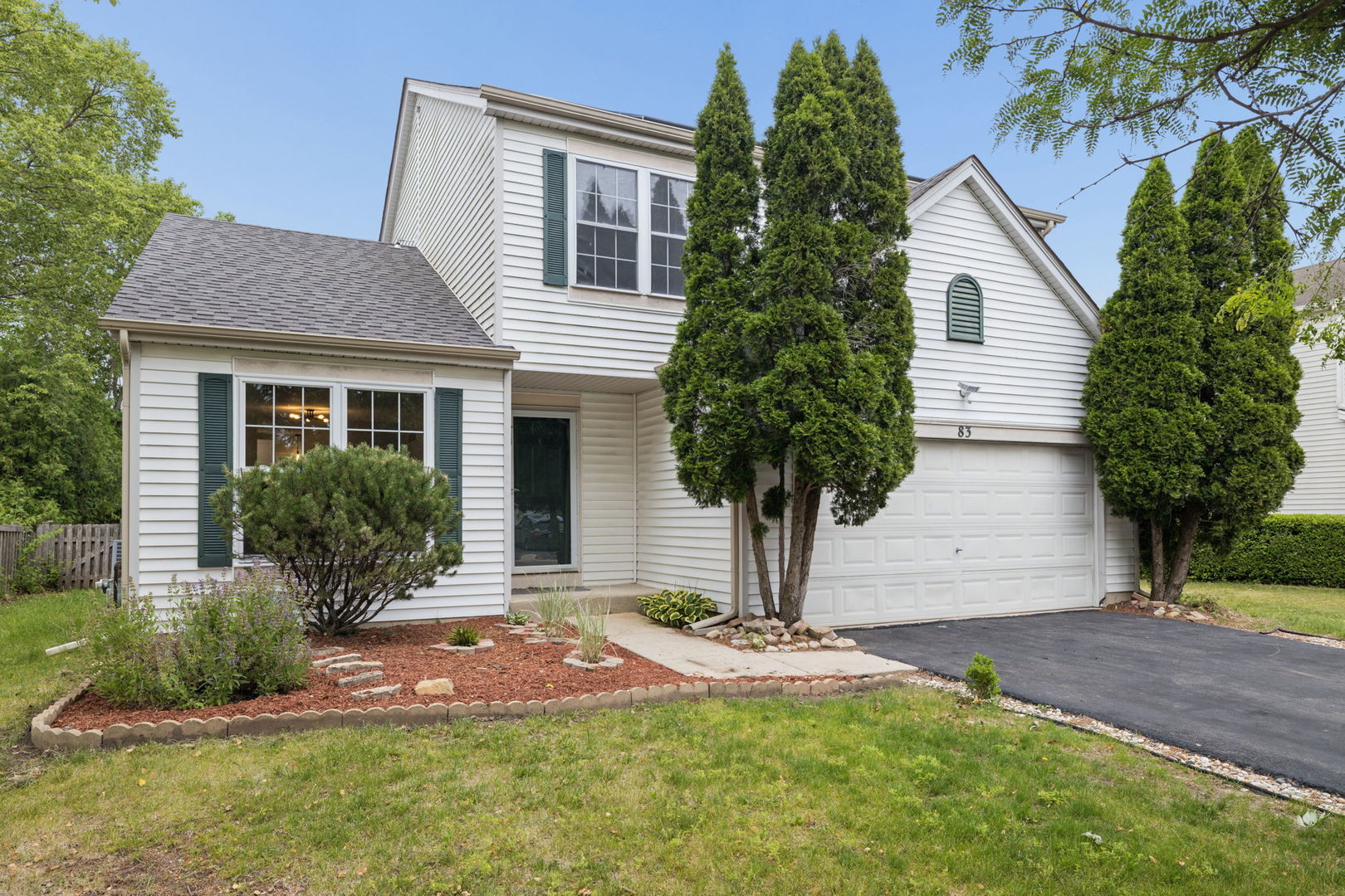 83 Canterbury Trail Romeoville, IL 60446 - Photo 1 of 36