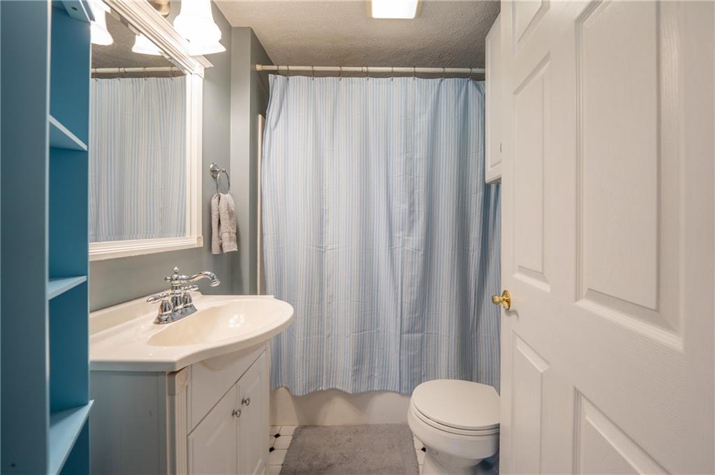 1420 Bethel Church Road Latrobe, PA 15650 - Photo 8 of 34